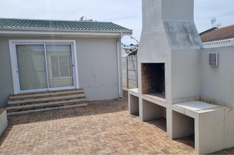 Commercial Property for Sale in Table View Western Cape